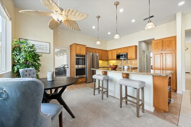 Building Photo - 710 Greyfield Ct