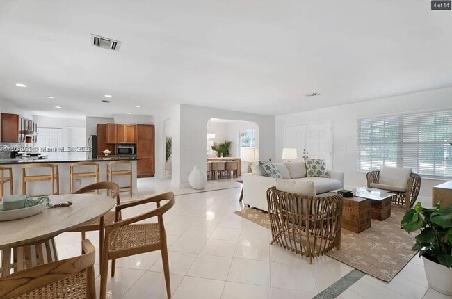 Building Photo - 8700 SW 64th Ave