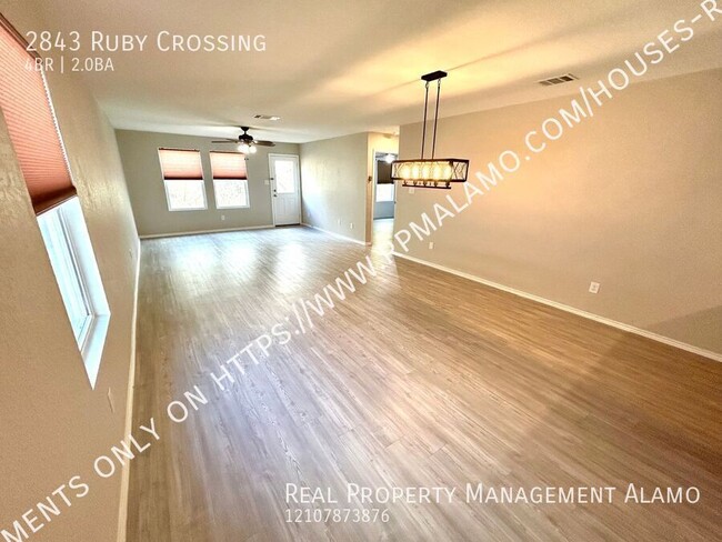 Building Photo - **APPLICATION RECEIVED**  **MOVE-IN SPECIA...