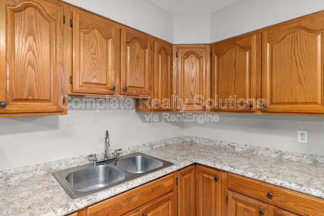 Building Photo - 3429 Ranch Ln