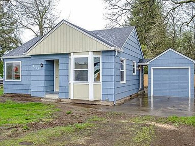 Building Photo - Cute home in NE Salem