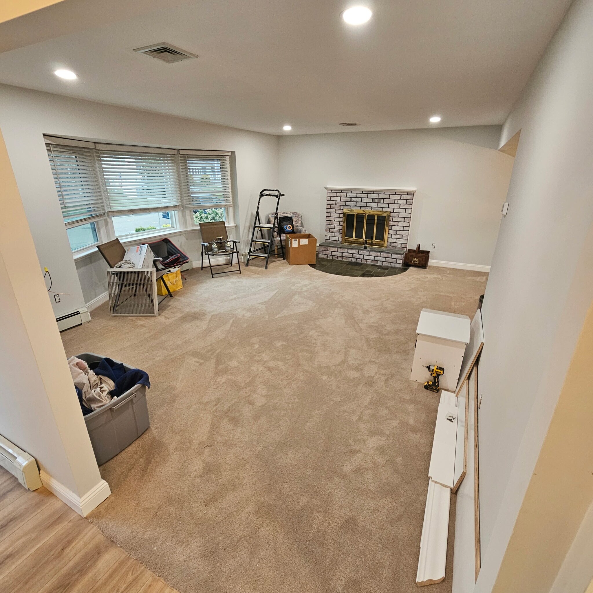 Building Photo - 121 Henry St