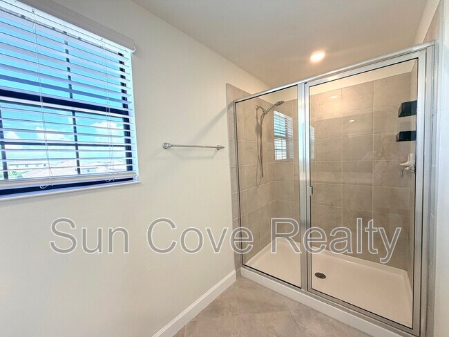 Building Photo - 5242 Coral Reef Wy