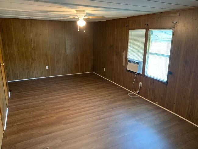 Building Photo - 2235 GA-90