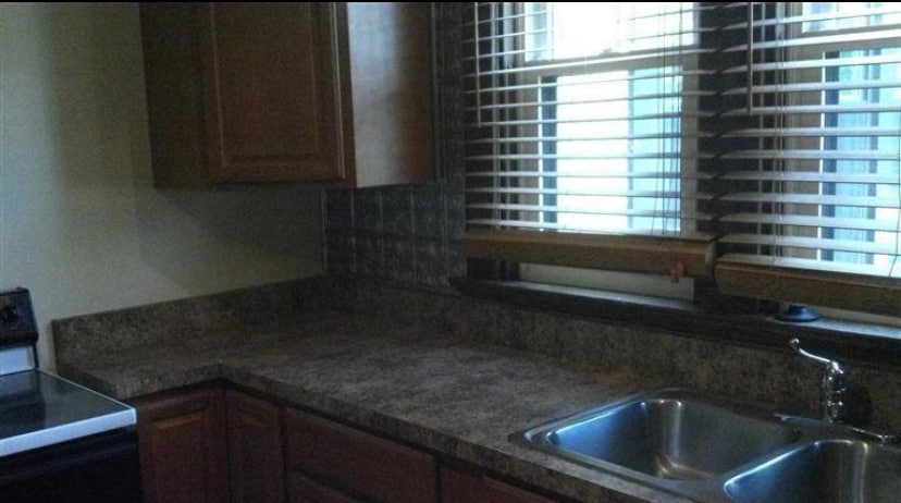 Kitchen - 1205 Cornell Dr