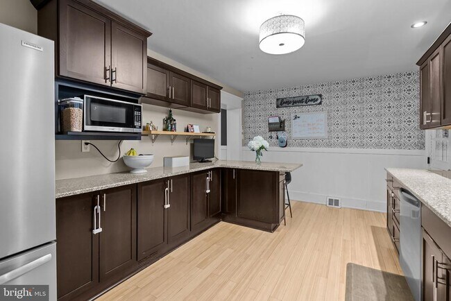 Building Photo - 4130 Pechin St