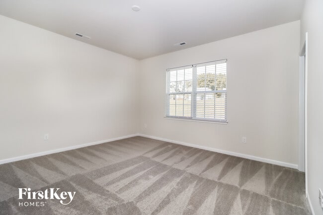 Building Photo - 152 Olive Tea Ln