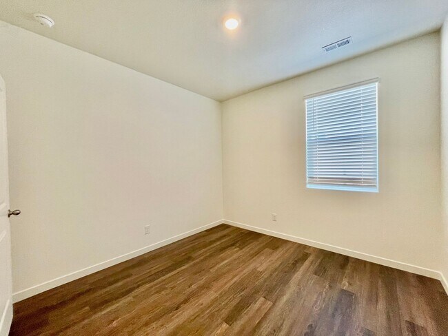 Building Photo - Newly Built 3-Bedroom Home In Windsor