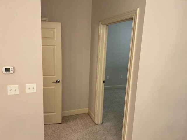 Dining/Living Room - 605 Grandview Ct