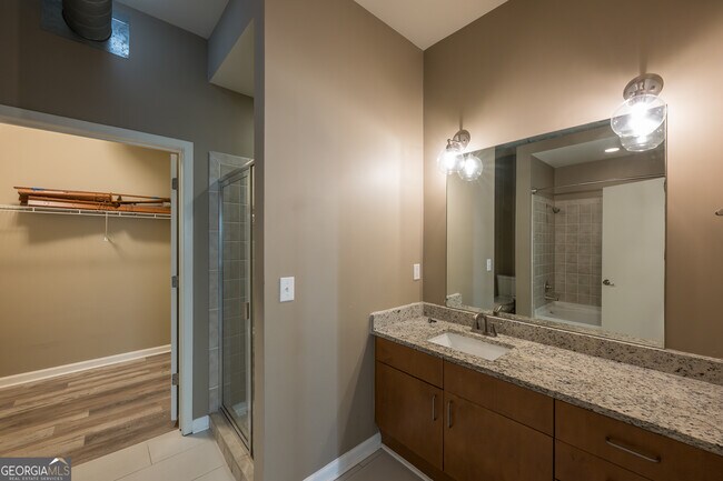 Building Photo - 5300 Peachtree Blvd