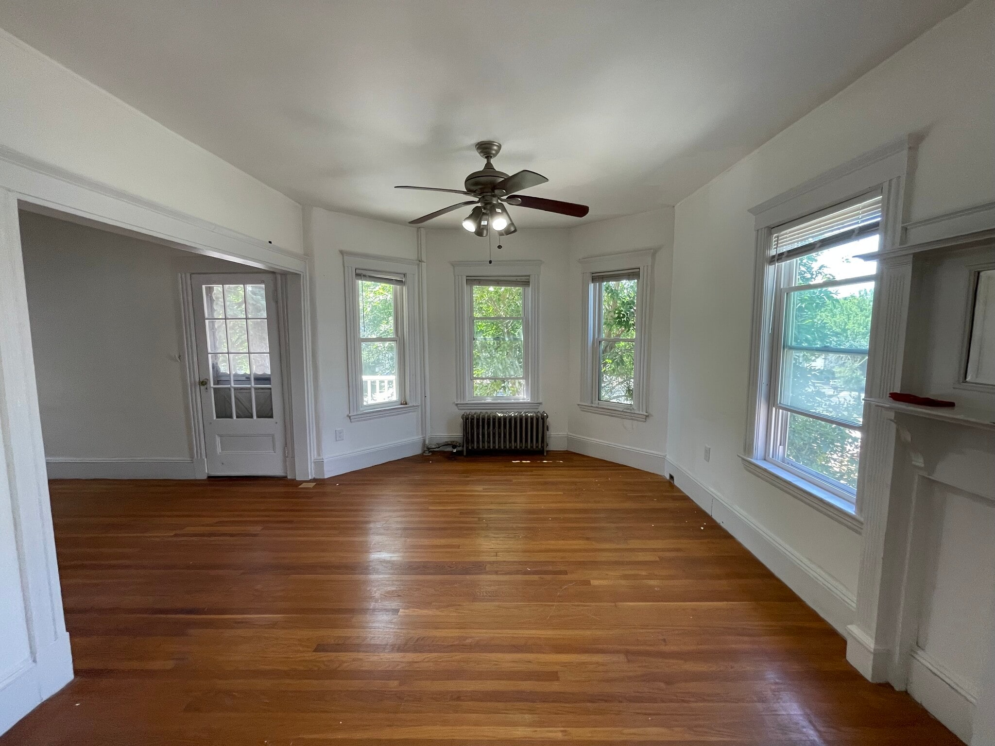 Building Photo - 151 Fellsway W