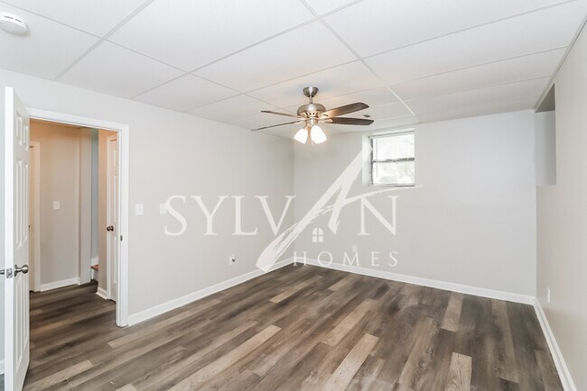 Building Photo - The Lifestyle You Deserve.