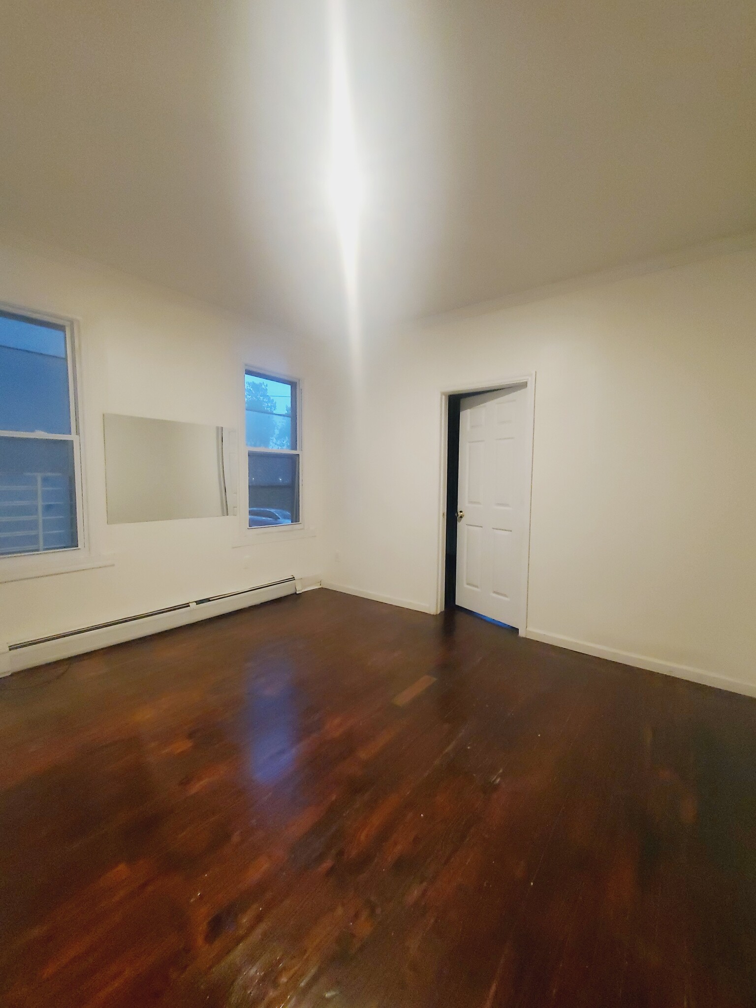 Unit 1 - 115 Ege Ave