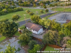 Building Photo - 928 Hedges St