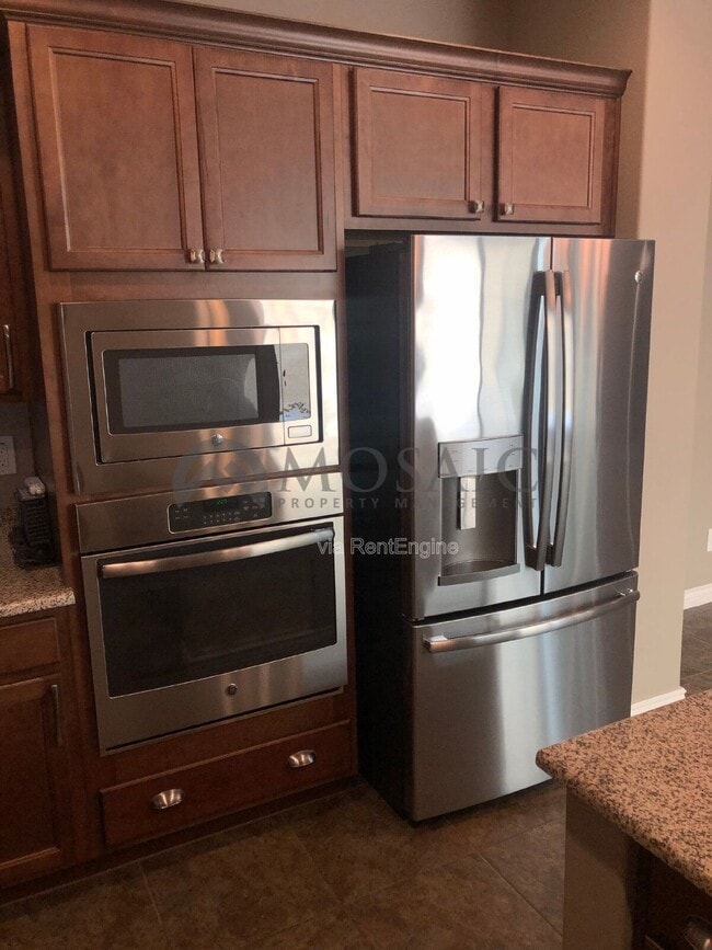 Building Photo - 3717 E Galveston St