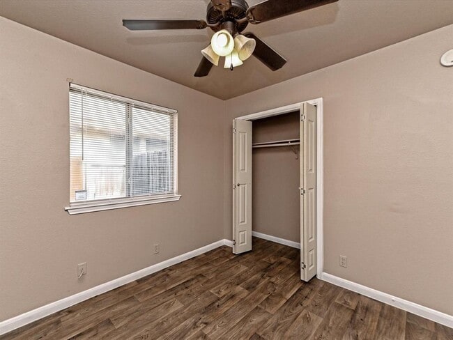 Building Photo - 14700 Menifee St