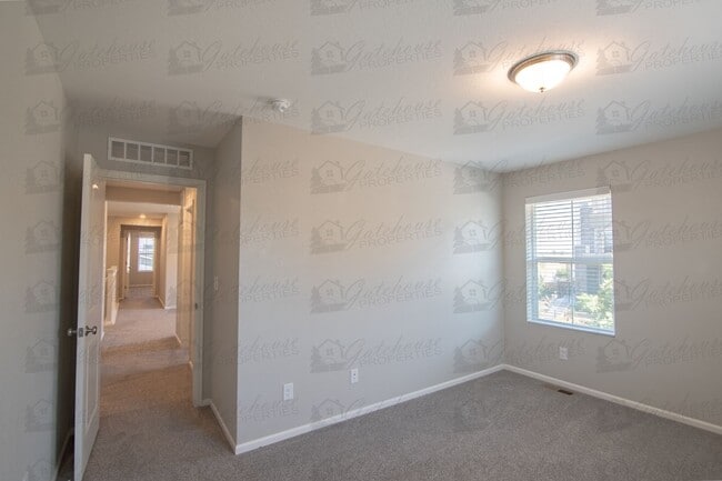Building Photo - 10294 E 59th Ave