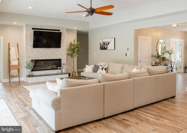 Building Photo - 23296 Wilder Way