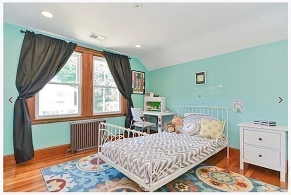 Building Photo - 36 Alleyne St