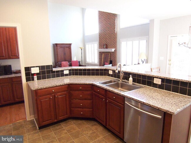 Building Photo - 12271 Harbor Town Cir