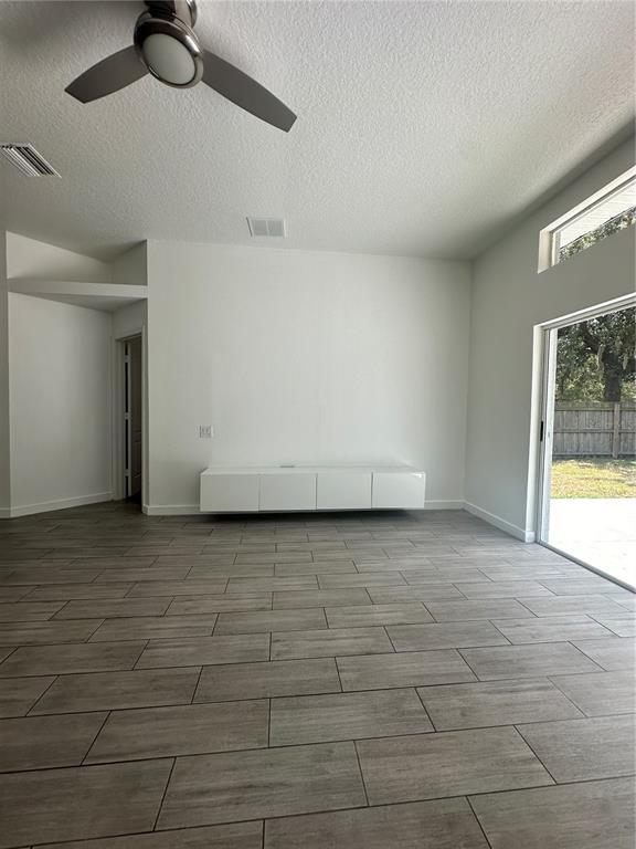 Building Photo - 10421 Paragon Pl