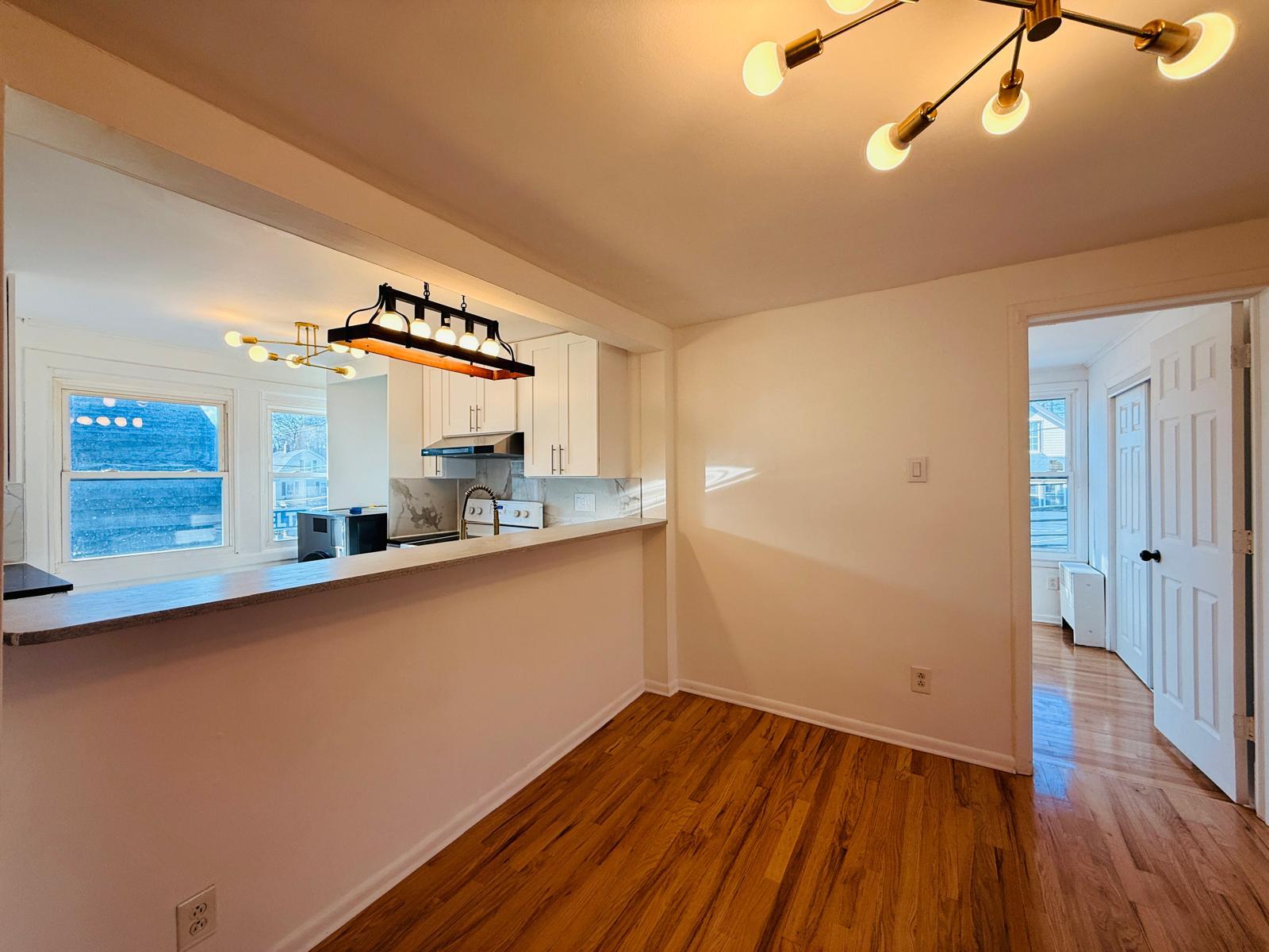 Building Photo - 86 W Main St