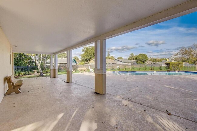 Building Photo - 10640 Sun Villa Blvd