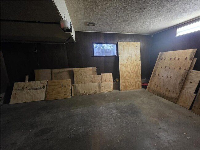 Building Photo - 3701 NW 59th St