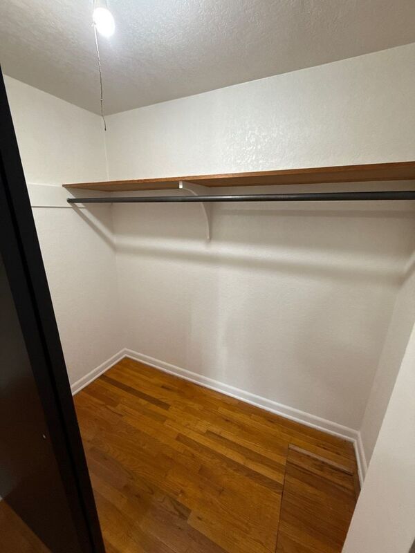 Building Photo - 1740 Glen Creek Rd NW