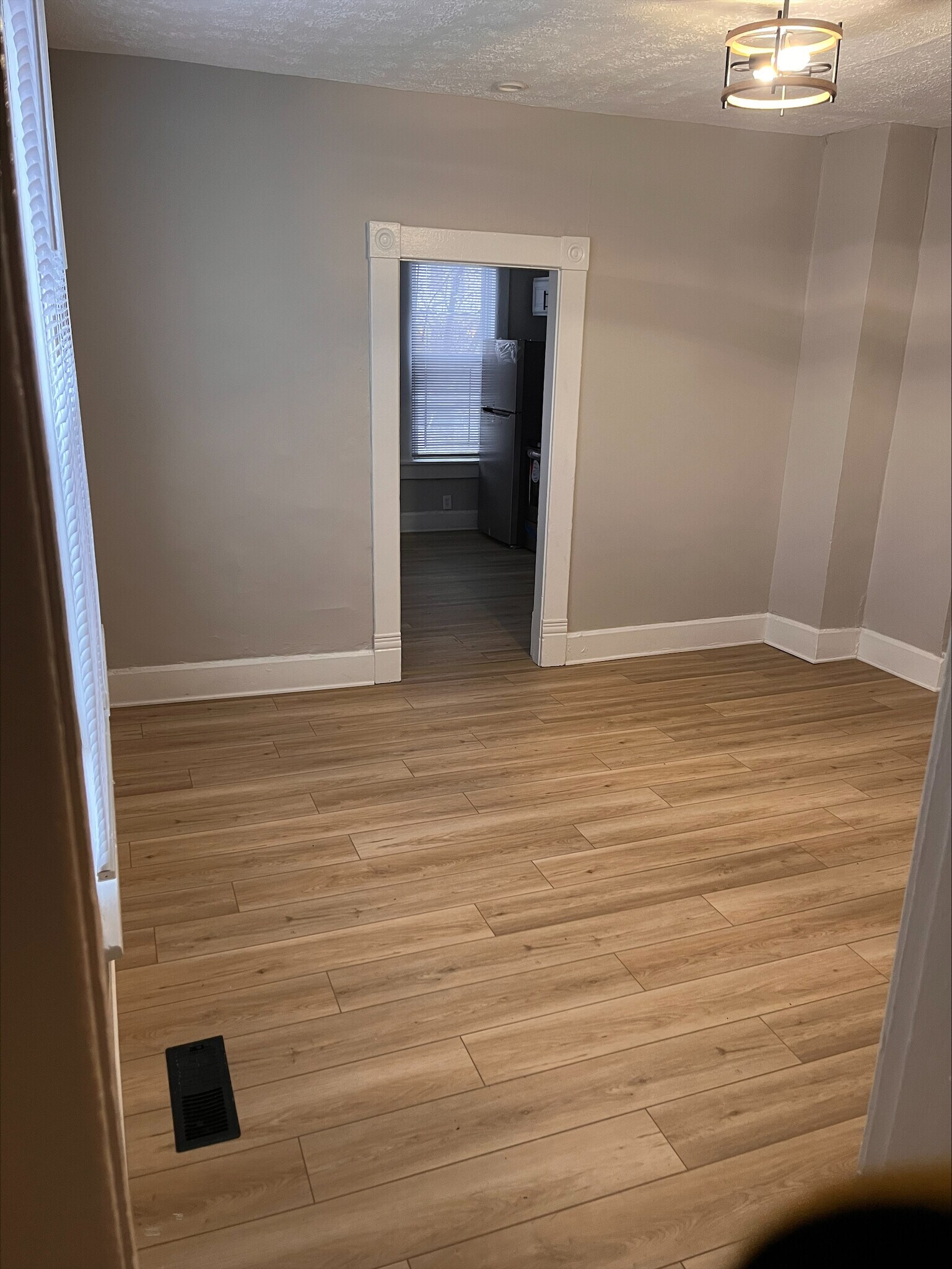 Living Area #2 - 1283 E Fulton St