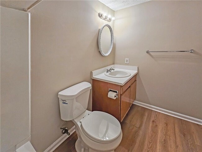 Building Photo - 7080 Greenbower Ln