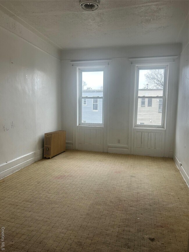 Building Photo - 88-20 86th St