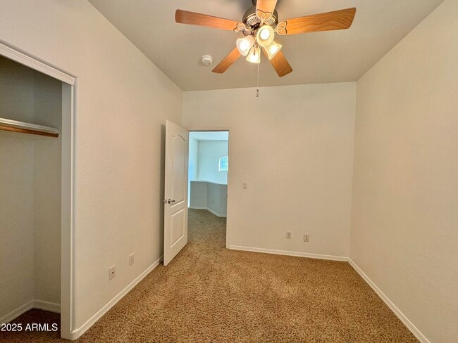 Building Photo - 1838 E Anderson Dr