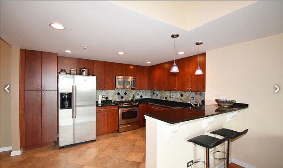 Building Photo - 6420 Double Eagle Dr