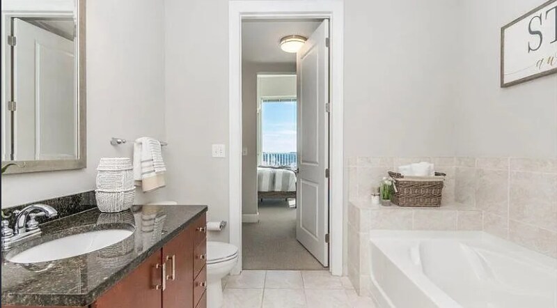 Building Photo - 301 Fayetteville St