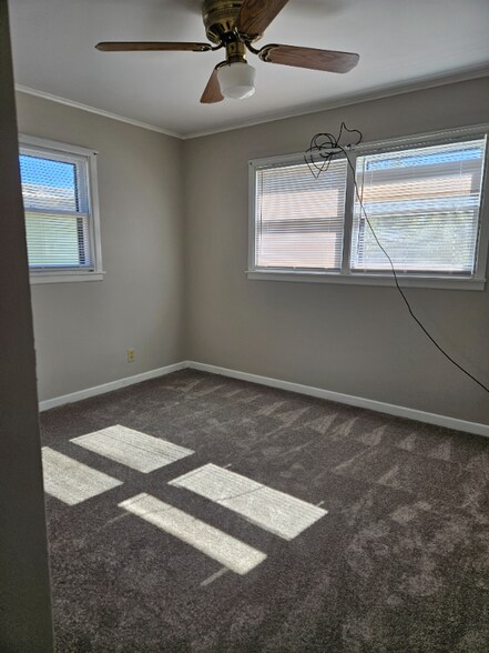 Building Photo - 2630 Jomar St