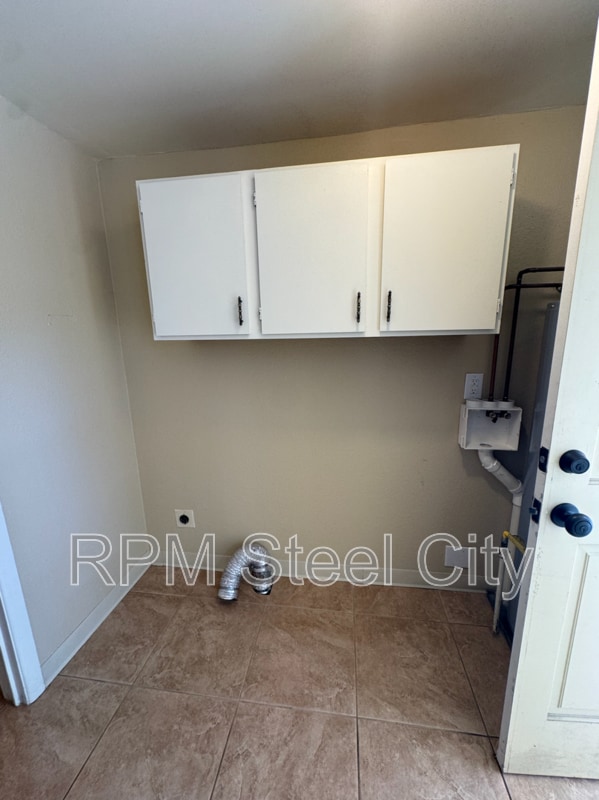 Building Photo - 1009 Constitution Rd