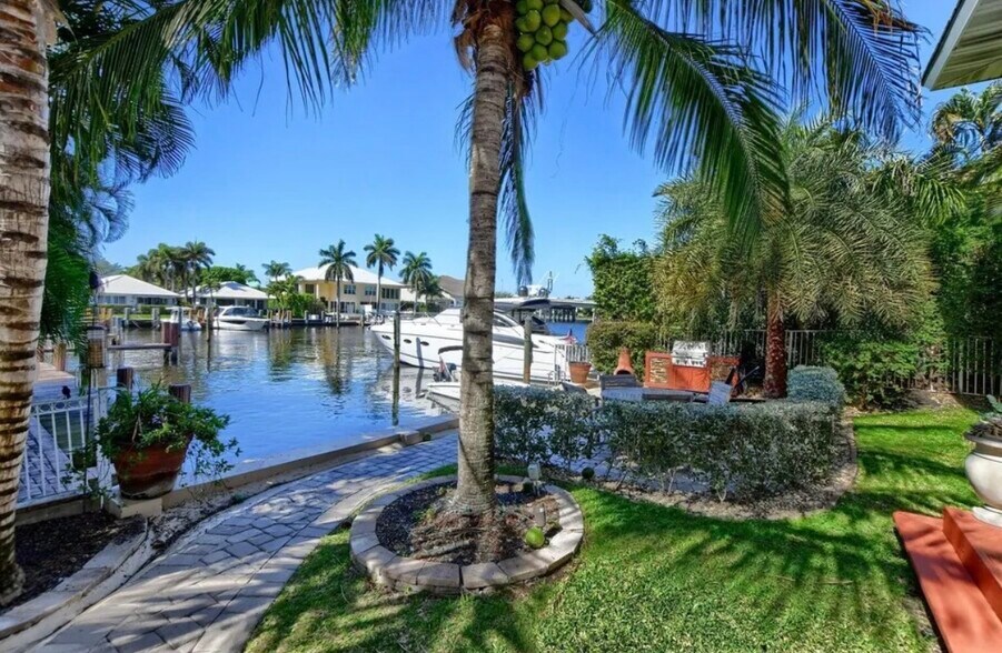 Building Photo - 1820 S Ocean Blvd