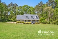 Building Photo - 125 Bent Arrow Dr