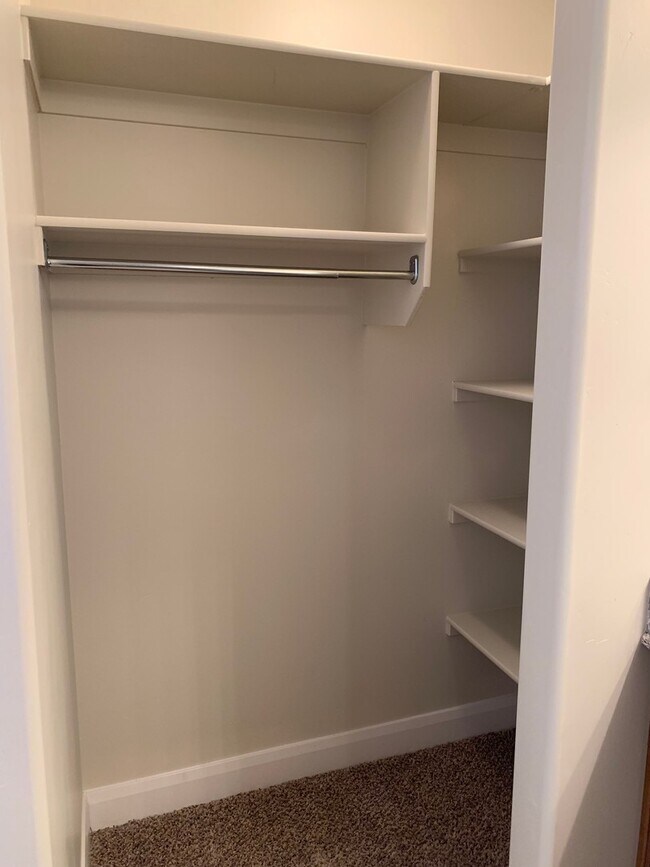 Building Photo - 3-BR/2-BA Townhome in Santa Clara