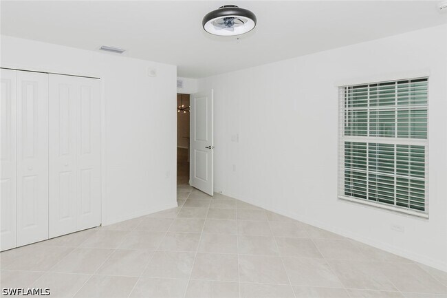 Building Photo - 5410 Double Eagle Cir