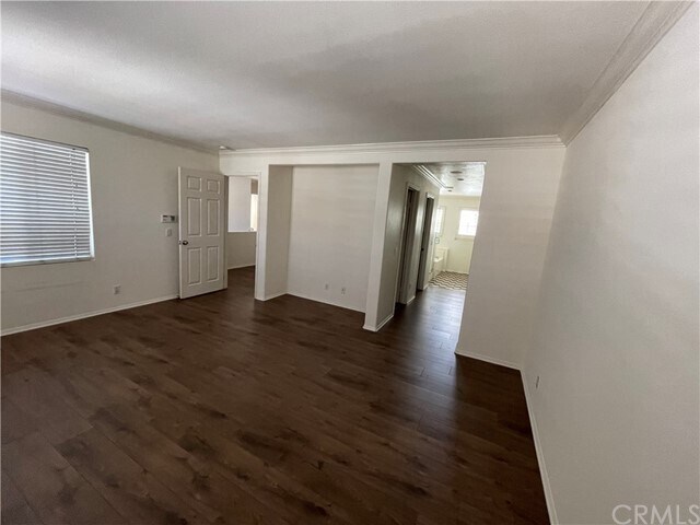 Building Photo - 1757 E Flora St