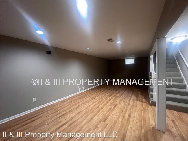 Building Photo - 4 br, 3 bath House - 1308 S Apache Ct
