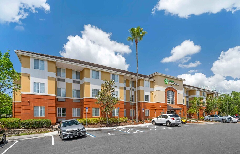 Building Photo - Furnished Studio-Orlando - Convention Ctr - Int'l Drive Area