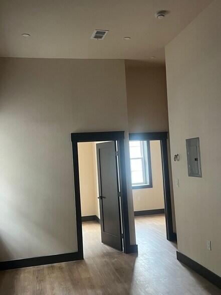 Building Photo - 237 2nd St NW