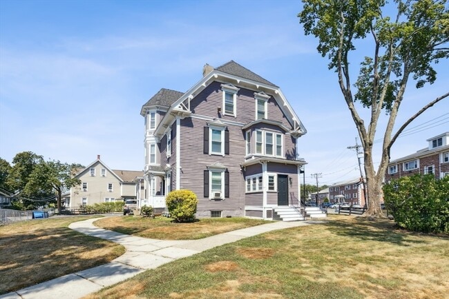 Building Photo - 4 Kilby St