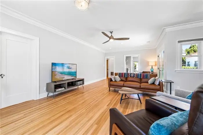 Building Photo - 4227 E Colorado St