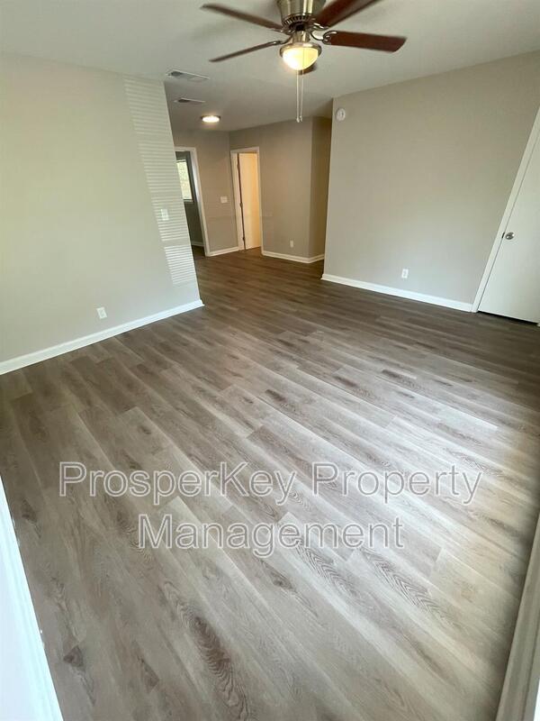 Building Photo - 941 Belvedere Dr