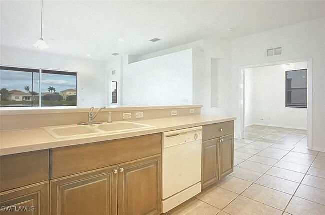 Building Photo - 2681 Blue Cypress Lake Ct