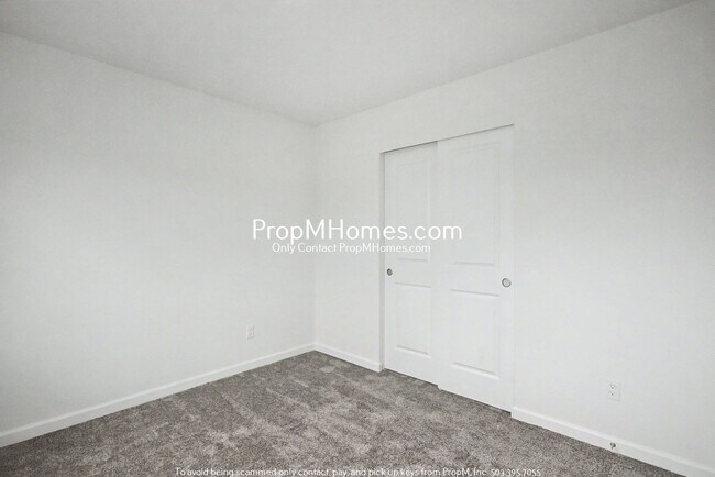 Building Photo - Modern Three Bedroom in Gresham's Newest Community!